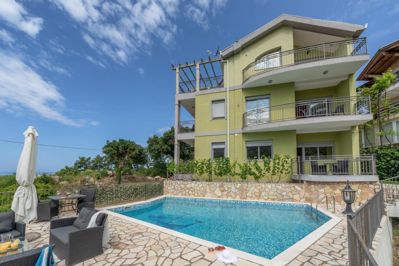 Villa Montenegrina Petrovac Bagian luar foto