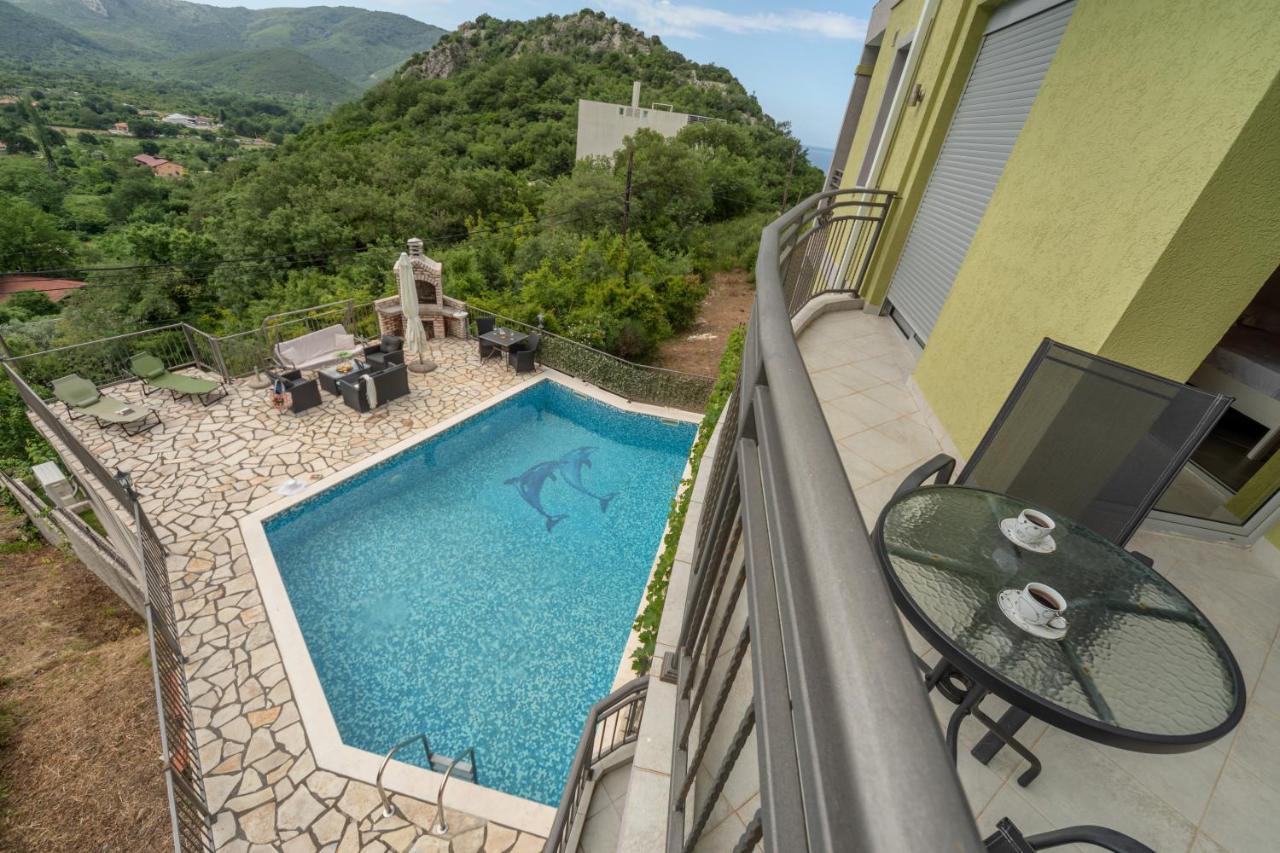 Villa Montenegrina Petrovac Bagian luar foto