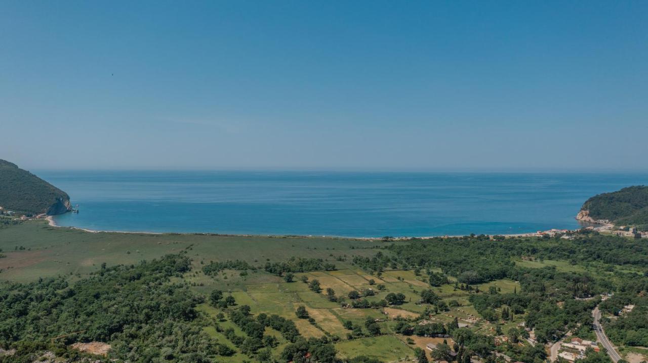 Villa Montenegrina Petrovac Bagian luar foto