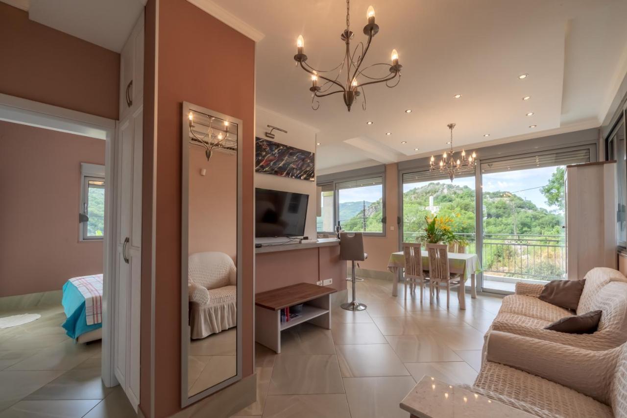 Villa Montenegrina Petrovac Bagian luar foto